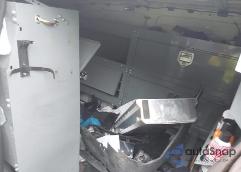 2020 Mercedes-Benz Metris из США, поврежденный, VIN WD3PG2EA4L3655315